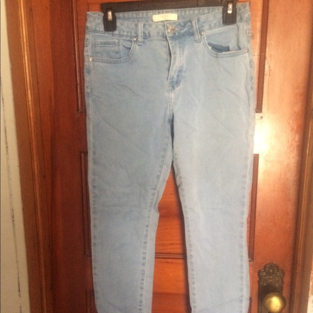 Forever21 high waist light wash jeans